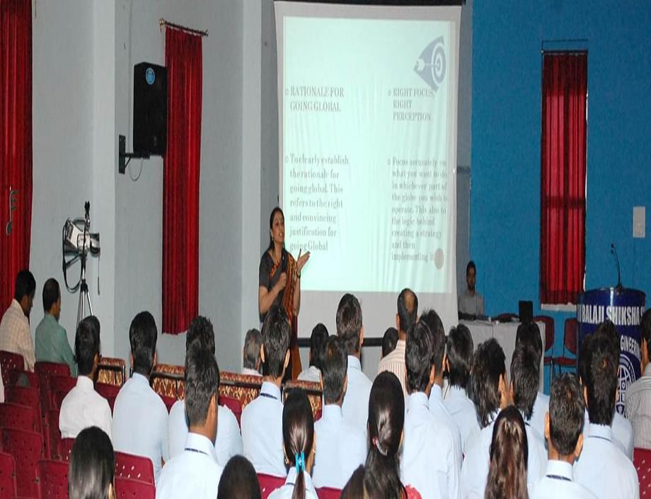 Sri Balaji PG Mahavidyalaya Jaipur hostel photo 2